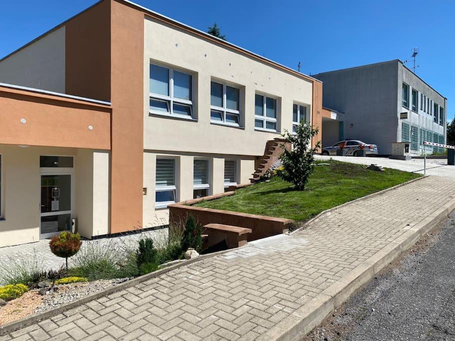Sluknov / The Northernmost City Of The Czechia Екстериор снимка